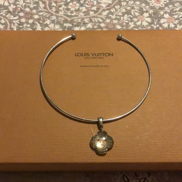 Authentic Louis Vuitton Flower Monogram Choker - Picture 4 of 4